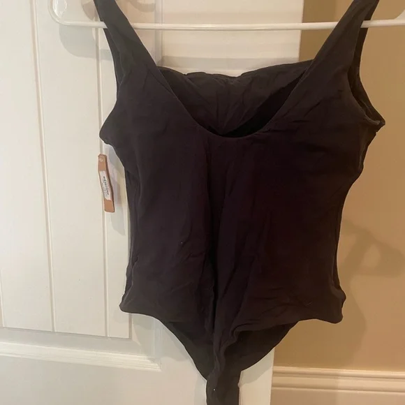 Skims square neck body suit - Picture 3 of 5